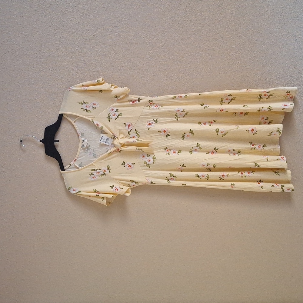 Dress yellow with flowers by H.I.P. NWT sz XL